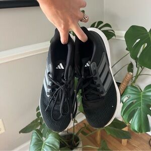 Adidas Women’s running shoes Ultrabounce size 8